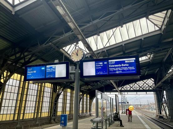 Gleise 7/8 am Bahnhof Dresden Neustadt