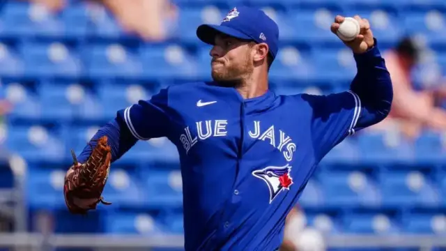 Tampa Bay Rays sign former Blue Jays left-hander to two-year deal