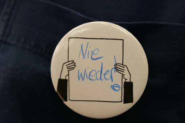 Nie Wieder!