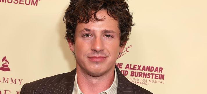 Charlie Puth en los Grammy / JC Olivera