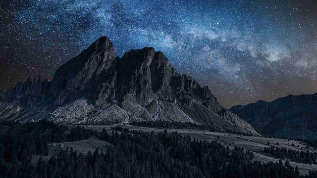 Starry height - © Shaiith / iStock / Getty Images Plus