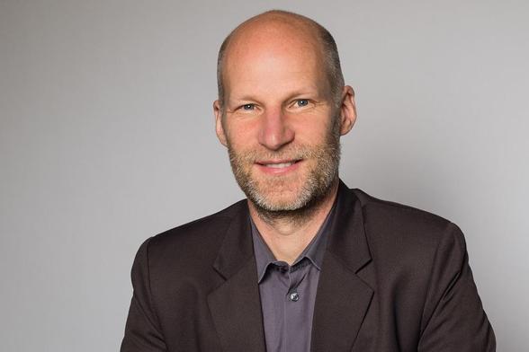 Das Foto zeigt Sebastian, Professor für Neuere Geschichte an der Freien Universität Berlin. Bildnachweis: Martin Funck