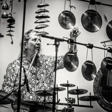 Die Percussionistin Marilyn Mazur ist verstorben - Ein Photo von Frank Schindelbeck Jazzfotografie