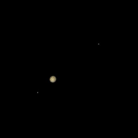 Tonight's Photo Of Jupiter & 2 Of Its Moons.