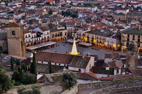 View down over the Plaza Mayor de Trujillo from the castle walls.