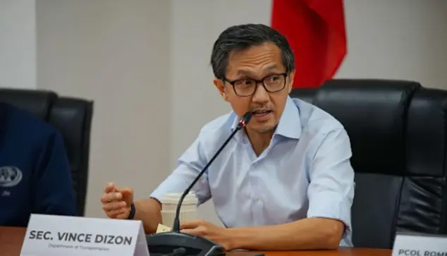<p><strong>MANILA</strong> — Public Works Secretary Vince Dizon on Monday introduced new leadership for the DPWH Bulacan 1st District Engineering Office, which has been under scrutiny over alleged irregularities in flood control projects.</p>



<p>Kenneth Fernando was appointed as officer-in-charge district engineer, while Paul Gumabas will serve as assistant district engineer. Retired Army General Rommel Tello was named regional director of DPWH Central Luzon.</p>



<p>Dizon warned the new officials against engaging in corrupt practices and stressed the urgent need to provide solutions for residents of Bulacan, who endure recurring floods for nearly half the year.</p>



<p>“Our people in Bulacan need solutions. Yes, they want accountability, but they also need solutions because they are suffering every day, practically six months a year due to recurring floods,” Dizon said. “Do not imitate your predecessors.”</p>



<p>The Commission on Audit (COA) previously filed four Fraud Audit Reports (FARs) with the Independent Commission for Infrastructure (ICI), highlighting what it described as “rampant irregularities” in Bulacan flood control projects totaling P297 million.</p>



<p>COA noted that all four questioned projects were implemented by the DPWH Bulacan 1st District Engineering Office. Former district engineers Henry Alcantara, Brice Ericson Hernandez, and Jaypee Mendoza, identified as key figures in an alleged kickback scheme, were involved in all four projects cited 