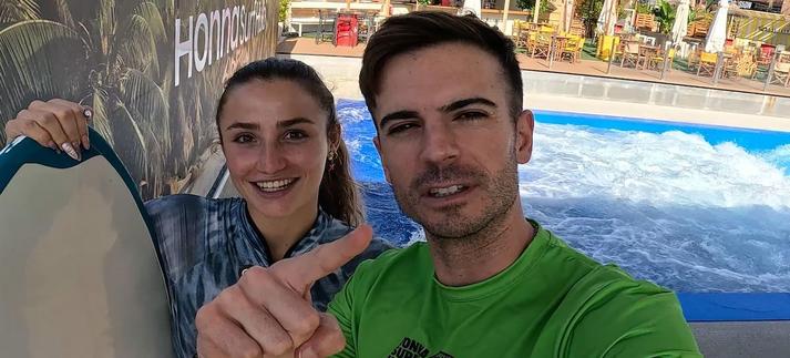 Sofía Surferss y Karin Herrero en 'Quién me manda'