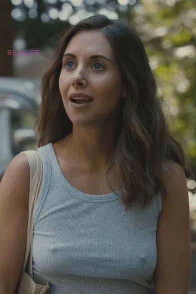 Alison Brie on/off