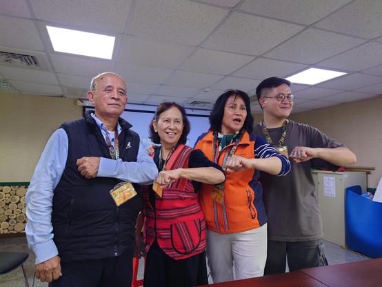 賽德克語維基百科社群