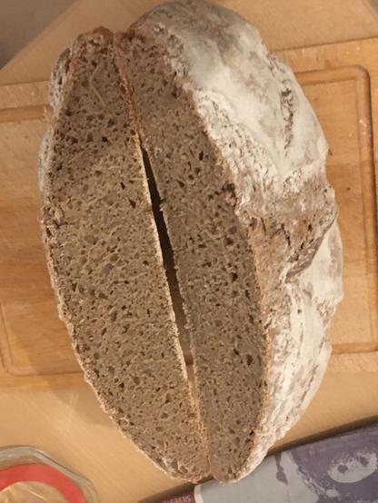 Mein Roggenbrot: Anschnitt