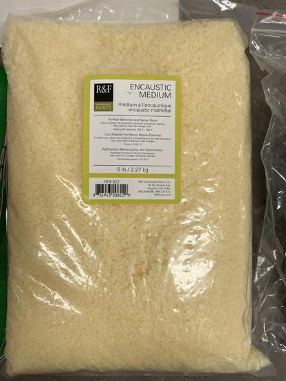 R&F Encaustic Medium - 5lb
