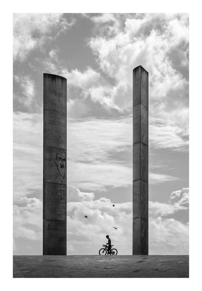 <a href="http://www.silvacordeiro.com" rel="noreferrer nofollow">www.silvacordeiro.com</a>