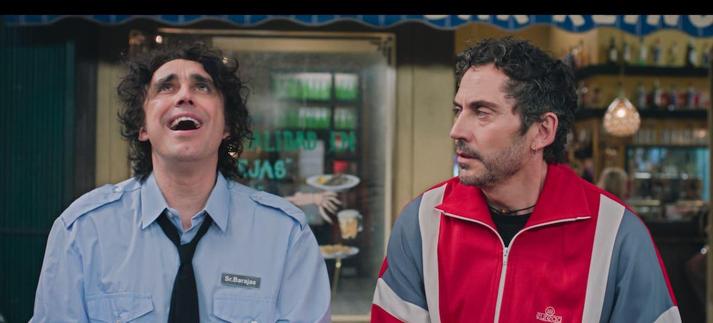 Canco Rodríguez y Paco León en 'Aída y vuelta'. / Sony / Sony