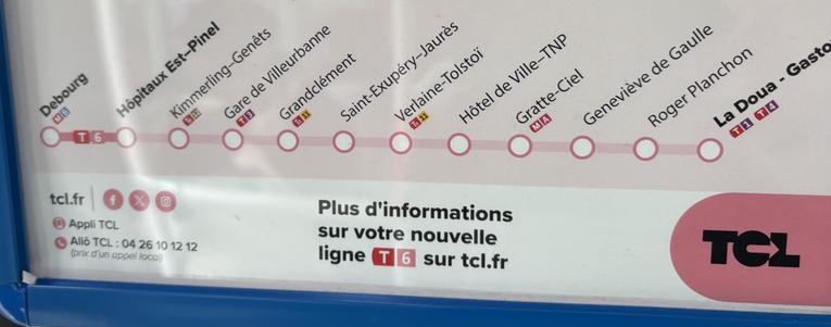 Photo du parcours du tram 6 prolongé avec les nouveaux arrêts :

- Debourg
- Hôpitaux Est-Pinel
- Kimmerling-Genêts
- Gare de Villeurbanne
- Grandclément
- Saint-Exupéry-Jaurès
- Verlaine-Tolstoi
- Hôtel de Ville-TNP
- Gratte-Ciel
- Geneviève de Gaulle
- Roger Planchon
- La Doua - Gaston Berger