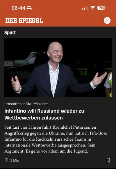 Umstrittener Fifa-Präsident
Infantino will Russland wieder zu Wettbewerben zulassen
Seit fast vier Jahren führt Kremlchef Putin seinen Angriffskrieg gegen die Ukraine, nun hat sich Fifa-Boss Infantino für die Rückkehr russischer Teams in internationale Wettbewerbe ausgesprochen. Sein Argument: Es gehe vor allem um die Jugend.