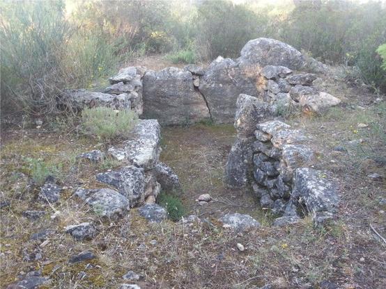 Dolmen n° 3 des Adrets à #Brignoles (#Var) Construction Chalcolithique. Dolmen n° 3 des Adrets (cad. AZ 59) : inscription par arrêté du 22 février 1988.
Suite 👉 https://monumentum.fr/monument-historique/pa00081553/brignoles-dolmen-n-3-des-adrets
#Patrimoine #MonumentHistorique
Photo CC-BY-SA 4.0 : Dubosc Jean Marie