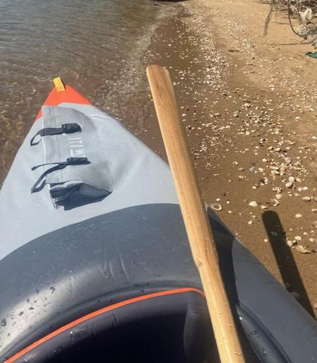 A greenlandic paddle along with my kayak Decathlon X500