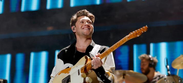 Niall Horan en el concierto de "iHeartRadio 102.7 KIIS FM's Jingle Ball" el 1 de diciembre de 2023 en Los Ángeles, California. (Photo by Emma McIntyre/Getty Images for iHeartRadio) / Emma McIntyre
