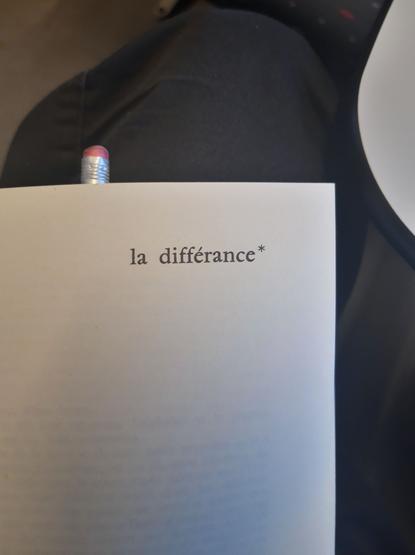 A page in a book, with only the words "la differance".