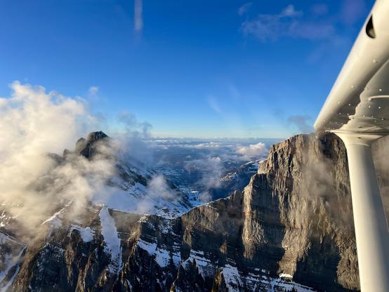 Churfirsten auf der rechten Seite