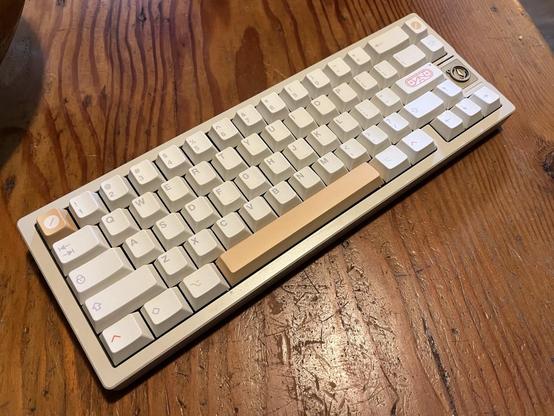Oooo pretty keyboard on a wood coffee table
