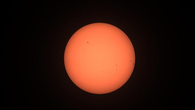 The sun photo made with Dwarf 3 Telescope