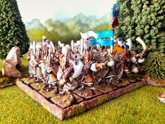 28mm fantasy miniatures. Warhammer.