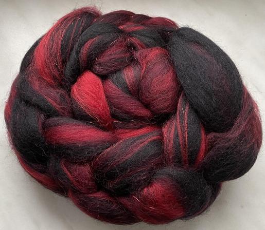 Spinnfasern rot-schwarz