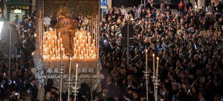 Semana Santa en Sevilla / Anadolu