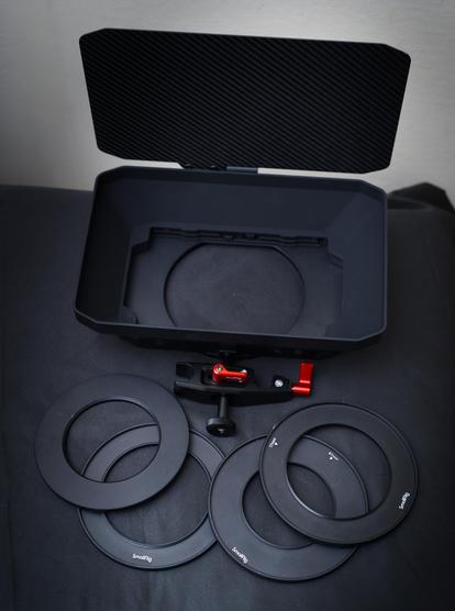 Matte box and adapter rings
