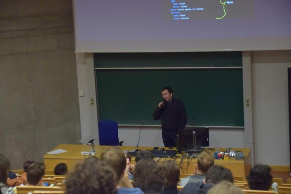 Zdjęcie prelegenta.