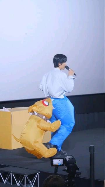 260222 Baekhyun 公式 X および YouTube ショート アップデート (2/3)