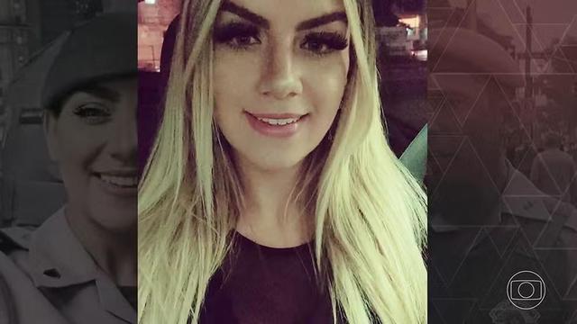 <p><img alt="PM encontrada morta em SP avisou que pediria divórcio de tenente-coronel cinco dias antes" src="https://agendadopoder.com.br/wp-content/uploads/2026/02/pmmorta.avif" /></p>
<p></p>



<p>A morte da soldado da Polícia Militar Gisele Alves Santana, de 32 anos, é investigada como suspeita pela Polícia Civil de São Paulo. A policial foi encontrada com um tiro na cabeça dentro do apartamento onde morava com o marido, no bairro do Brás, região central da São Paulo.</p>



<p>O caso ocorreu na quarta-feira (18) e inicialmente foi tratado como suicídio, após relato do marido, o tenente-coronel da PM Geraldo Leite Rosa Neto, de 53 anos. No entanto, a investigação foi reclassificada após familiares da vítima apontarem um histórico de abusos e controle no relacionamento.</p>



<p>Segundo o boletim de ocorrência, o oficial acionou a Polícia Militar afirmando que a esposa havia atirado contra a própria cabeça. Ele declarou que, minutos antes do disparo, teria comunicado à soldado que desejava a separação.</p>



<p><strong>Versão do marido e circunstâncias da morte</strong></p>



<p>Em depoimento, o tenente-coronel afirmou que Gisele se exaltou após a conversa, bateu a porta do quarto e permaneceu no cômodo enquanto ele tomava banho. Pouco depois, segundo relatou, ouviu um disparo.</p>



<p>Ao arrombar a porta, disse ter encontrado a esposa caída no chão, com a arma na mão. A soldado ainda foi socorrida e levada ao hospital, mas não resistiu aos ferimentos.</p>



<p>O ofi