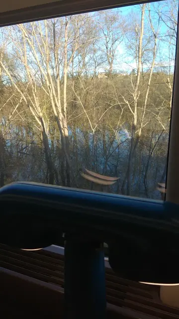 Direction Angers... Cela déborde