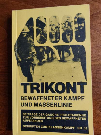 Cover des Buches von Trikont zur Gauche Proletarienne