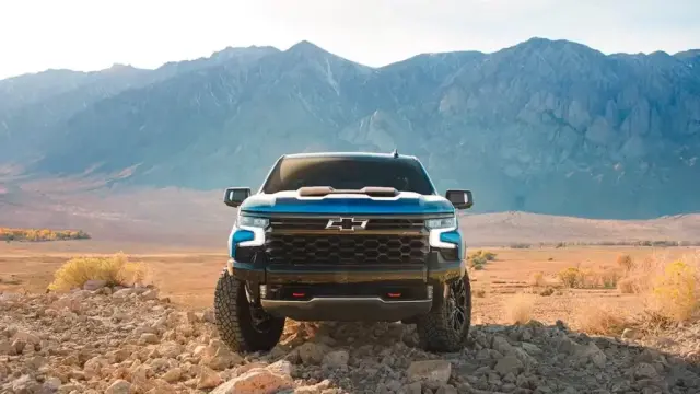 GMが英国市場に公式復帰、キャデラックやGMCなど大型SUV・ピックアップを直接販売