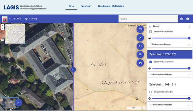Screenshot der Anwendung Urkataster+, Marburg. Links ist ein Luftbild des Veranstaltungsort, Staatsarchiv Marburg, zu sehen, rechts die Urkastaster Karte mit dem Flurnameneintrag An der Scherzenwiese