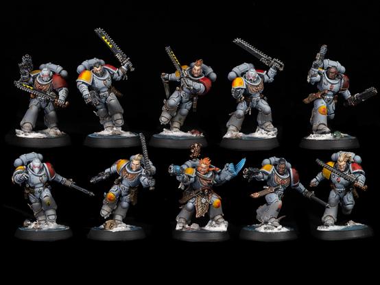 10 Blood Claws painting in grey blue with red shoulder with the Runemarked symbol.