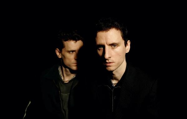 These New Puritans live in Italia per presentare il nuovo album "Crooked Wing"
Il festival Sexto Nplugged 2026 completa la propria line-up con lβannuncio di un nome prestigioso, quello dei These New Puritans, che torneranno cosΓ¬ in Italia per presentare dal vivo il nuovo album "Crooked Wing".