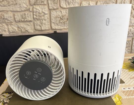 Zwei Luftreiniger von Taotronics.