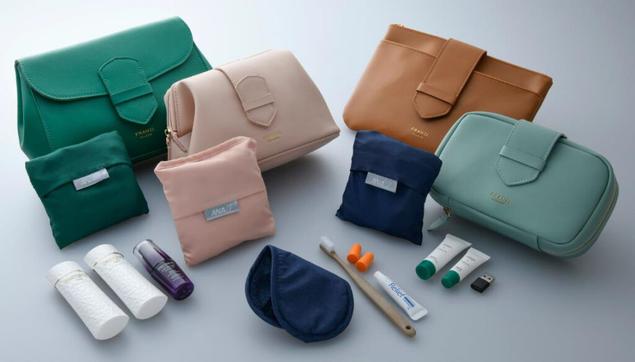 ANA、国際線アメニティキットを4月リニューアル。イタリア名門ブランド「FRANZI」とコラボ - トラベル Watch