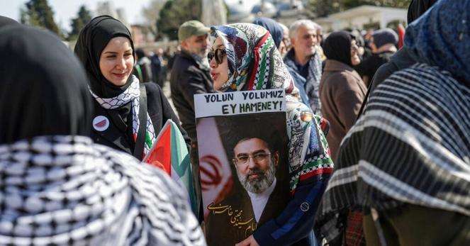 米、イラン新指導者モジタバ師ら巡る情報提供に最大1000万ドルの報奨金 | ロイター