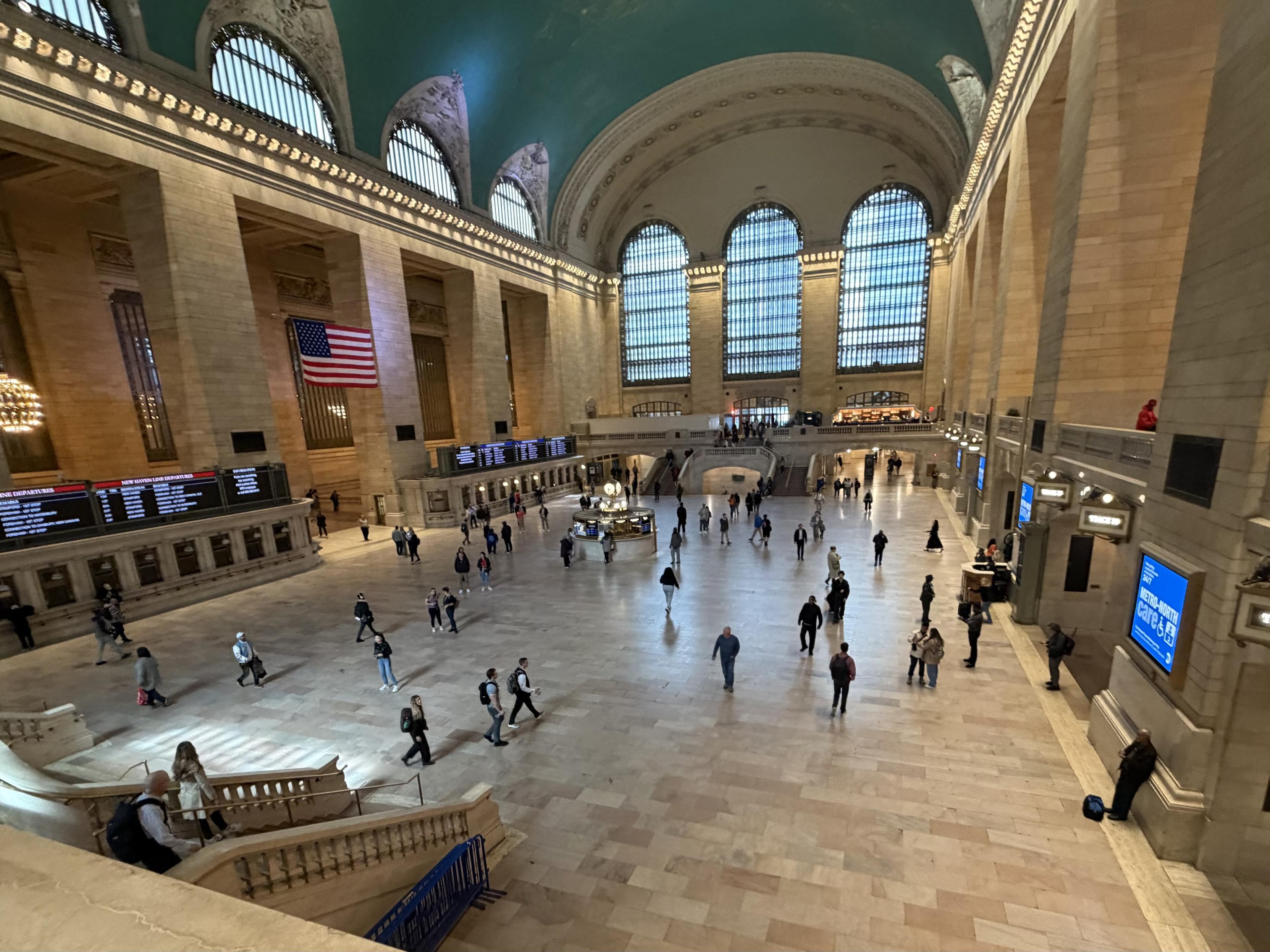 Inside photo of the Grand Central Station main lobby.