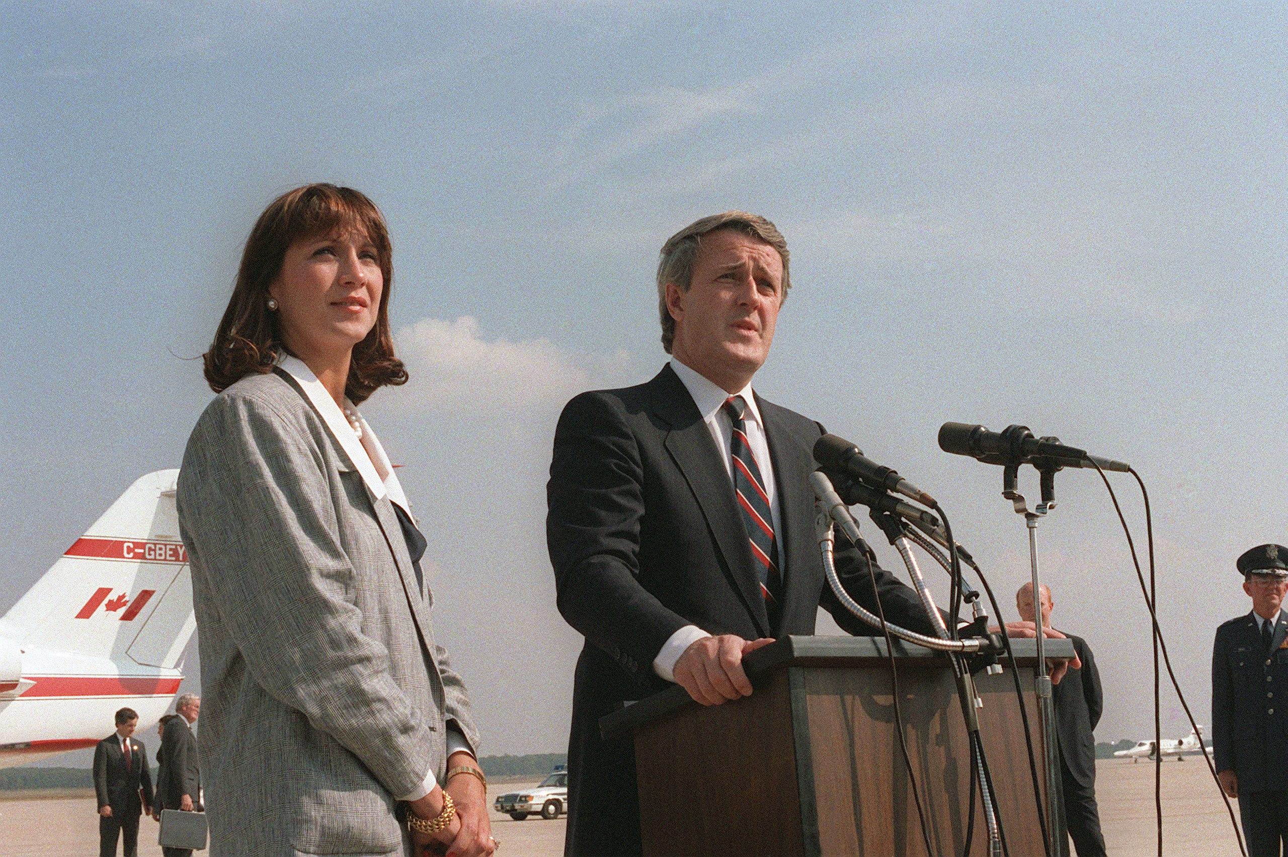 Brian Mulroney vs. ApartheidIn the 1980s, Canadian PM Brian Mulroney took a firm, and often lonely, stand against apartheid in South Africa. He used the Commonwealth to push for strong sanctions, frequently clashing with allies like Margaret Thatcher. His moral leadership helped isolate the apartheid regime and was personally acknowledged by Nelson Mandela after his release. #Canada #Apartheid #Geopolitics #BrianMulroney 🇨🇦