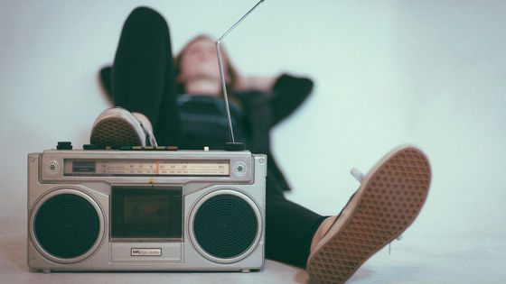 AI DJs gain traction in US radio, sparking union backlash