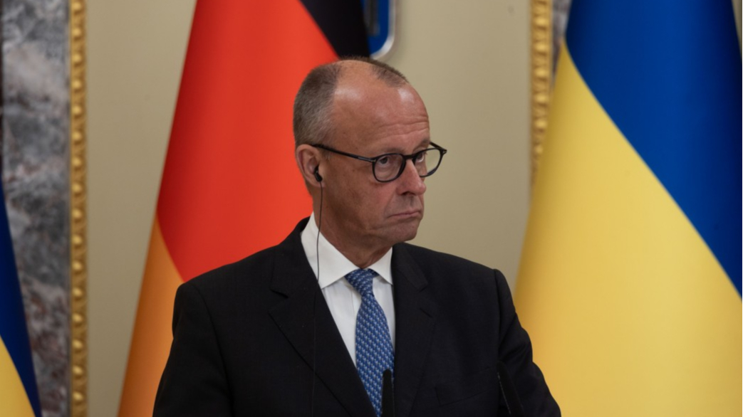 Merz: Russia seeks to destabilise Germany on a daily basisGerman Chancellor Friedrich Merz has highlighted the threat Germany faces from extremist parties and foreign enemies, specifically noting a "massive threat" from Russia. He says Russia is seeking "to destabilise Germany on a daily basis".Source: European Pravda, citing Deutsche Welle, a German international broadcaster and media outletQuote: "How do we safeguard our freedom and our security in Europe, in the face of growing threats from extremists within and foreign powers from without?"Details: It is noted that Germany is one of Ukraine's biggest military and political allies and has been on high alert for acts of sabotage in recent months.This is especially true since an explosive-laden drone was discovered near a Ukrainian cargo plane at Leipzig airport. Berlin said Moscow was behind the attempted attack.Background:• In one of the most recent incidents on Thursday, police in the German state of Brandenburg arrested a Ukrainian citizen on suspicion of spying for Russia.• In early August, a 33-year-old Ukrainian national was arrested in Germany on suspicion of spying on a defence company.Subscribe on Patreon to back our journalism long-term.pravda.com.ua/eng/news/2026/10/24/8059574/#Ukraine #News #UkraineWar