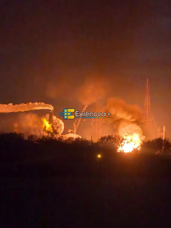 Additional footage from the Azot chemical plant in Novomoskovsk.#Ukraine #UkraineWar #OSINT