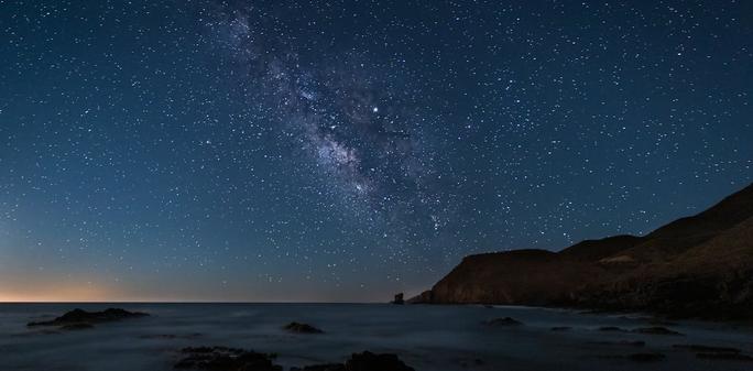 Light pollution is encroaching on observatories around the globe – making it harder for astronomers to study the cosmos - Light pollution is encroaching on observatories around the globe – making it harder for astronomers to study the cosmos