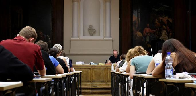 New research suggests that studying philosophy makes people better thinkers - New research suggests that studying philosophy makes people better thinkers