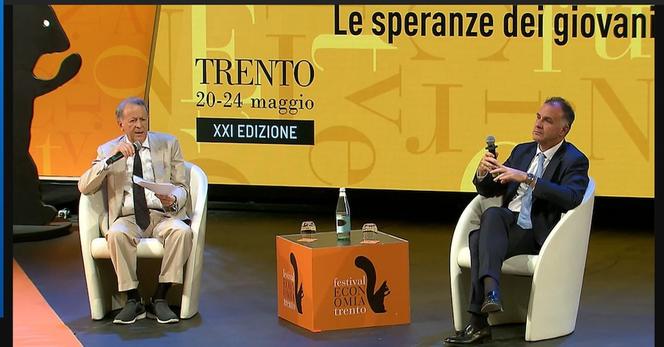 Il Sole 24 ORE - Italia: Orsini: energia priorità, lEuropa si unisca su politiche industriali vereCreare le condizioni per rendere le imprese competitive. La priorità dellenergia, una politica industriale europea, la questione giovani. Il presidente di Confindustria, Emanuele Orsini, ha affrontato ad ampio raggio le...Orsini: energy priority, Europe should unite on real industrial policies.Creating the conditions to make businesses competitive. Energy as a priority, an industrial policy for Europe, the youth issue. The president of Confindustria, Emanuele Orsini, addressed the...#Orsini #Europe #Confindustria #EmanueleOrsini